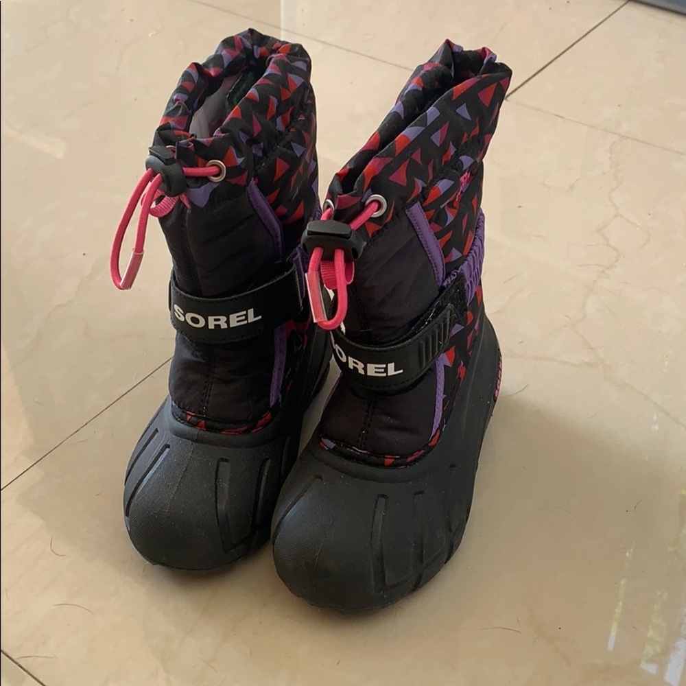 Girls Sorel Snow boots